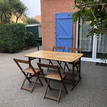 Holiday home N°23 A 100 Metres De La *